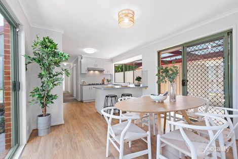 Property photo of 13 Penlow Court Hillside VIC 3037