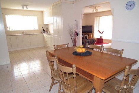 Property photo of 18A Robrick Close Griffith NSW 2680