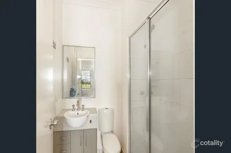 Property photo of 6/13 Albert Street Cranbrook QLD 4814