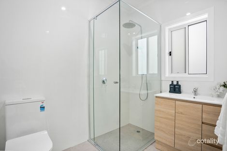 Property photo of 12 Boronia Avenue Windang NSW 2528