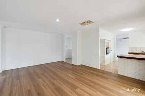 Property photo of 16 Irene Place Beldon WA 6027