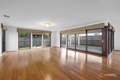 Property photo of 30 Brightstone Drive Clyde North VIC 3978
