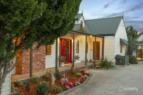 Property photo of 22 Highgrove Drive Sunbury VIC 3429
