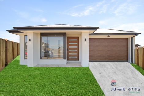 Property photo of 16 Gardenvale Avenue Mambourin VIC 3024