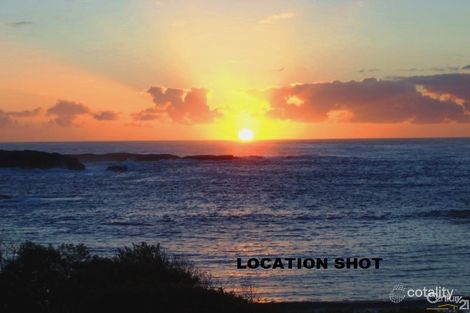 Property photo of 2 The Mainsail Boat Harbour NSW 2316