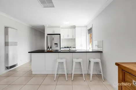 Property photo of 9 Walnut Court Mildura VIC 3500