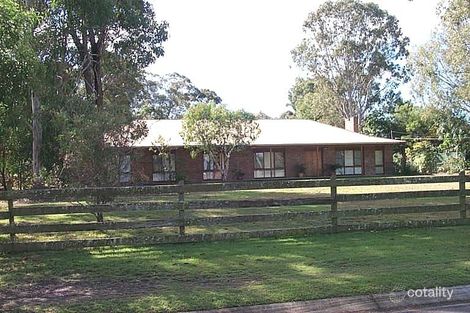 19 Whitehall Ave, Birkdale, QLD 4159