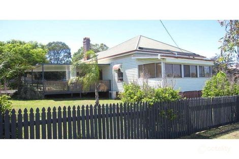 6 Gauntlet St, North Toowoomba, QLD 4350