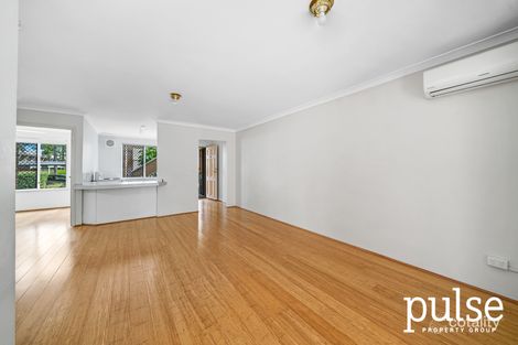 Property photo of 22/2 Pinewood Avenue Kardinya WA 6163