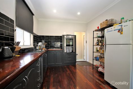 Property photo of 1 Moolyeen Road Carey Park WA 6230
