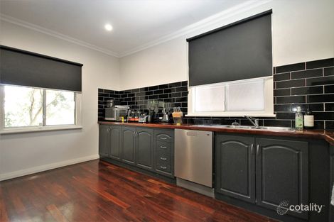 Property photo of 1 Moolyeen Road Carey Park WA 6230