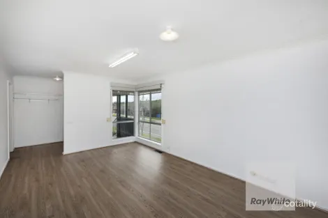 Property photo of 1 Ninda Court Westmeadows VIC 3049