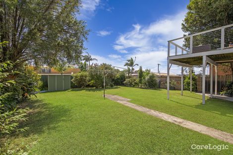 Property photo of 3 Hillcrest Avenue Bateau Bay NSW 2261