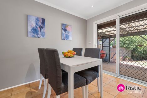 Property photo of 12 Obar Crescent South Morang VIC 3752