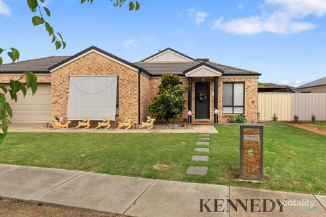 Property photo of 11 La Bamba Drive Yarrawonga VIC 3730