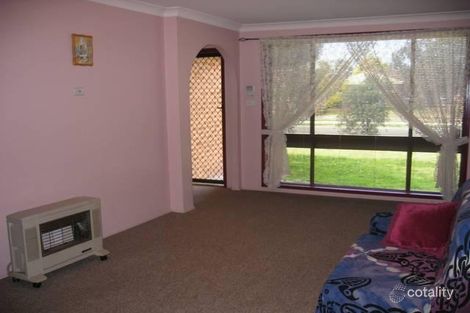 Property photo of 4 Odelia Crescent Plumpton NSW 2761