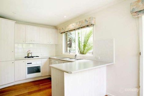 Property photo of 10 Iris Court Blackburn North VIC 3130