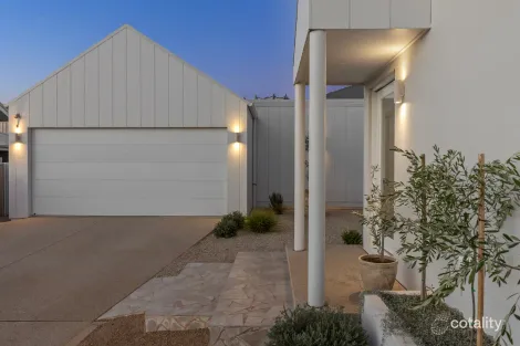 Property photo of 252 Muttama Parade Gobbagombalin NSW 2650