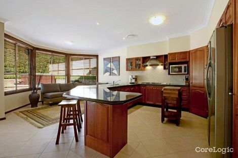 Property photo of 8 Highfield Place Beaumont Hills NSW 2155