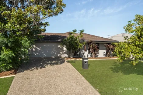 8 BARAMBAH CCT, WARNER, QLD 4500