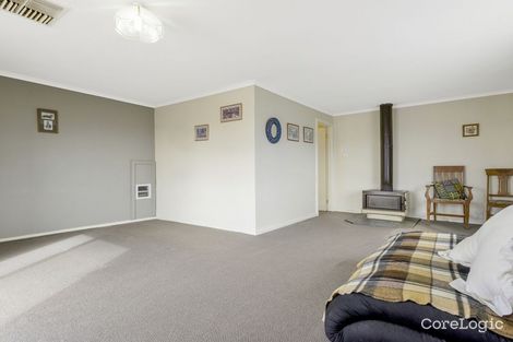 Property photo of 10 Cascade Drive Wyndham Vale VIC 3024