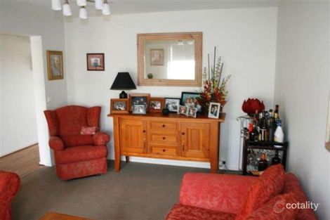 Property photo of 44 Yeo Crescent Yass NSW 2582