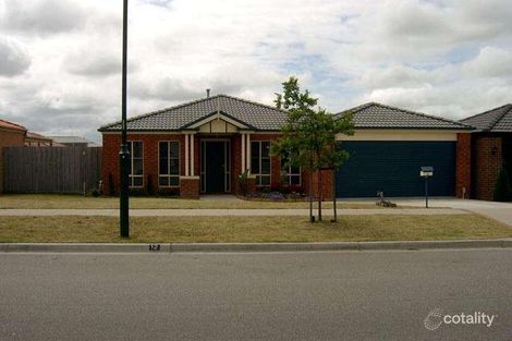 Property photo of 12 Broadland Way Narre Warren South VIC 3805