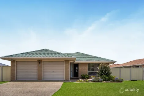 Property photo of 74 Kilsay Crescent Meadowbrook QLD 4131