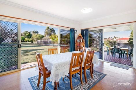 146 Truro St, Urangan, QLD 4655