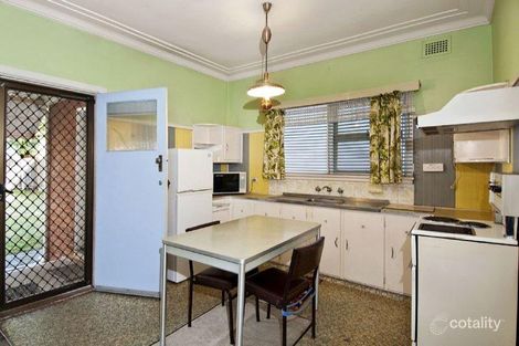 Property photo of 27 Bouvardia Street Russell Lea NSW 2046