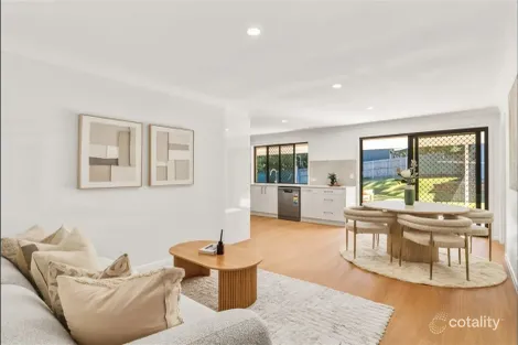 44 Delavan St, Wishart, QLD 4122