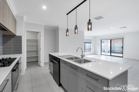 Property photo of 11 Warrnambool Street Donnybrook VIC 3064