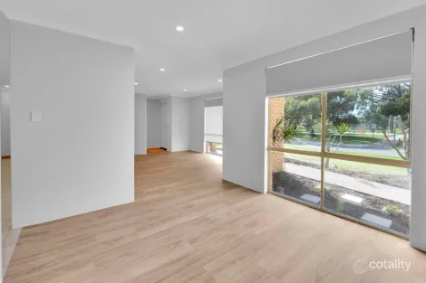 Property photo of 3 Wattle Mews Hocking WA 6065