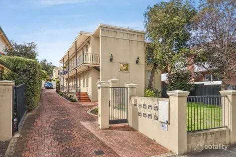 5/10 Violet St, Essendon, VIC 3040