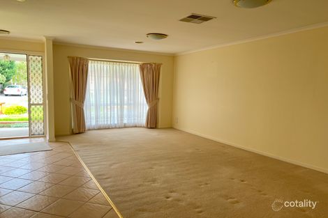 Property photo of 16 Rule Close Mill Park VIC 3082