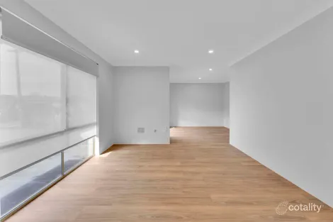 Property photo of 3 Wattle Mews Hocking WA 6065
