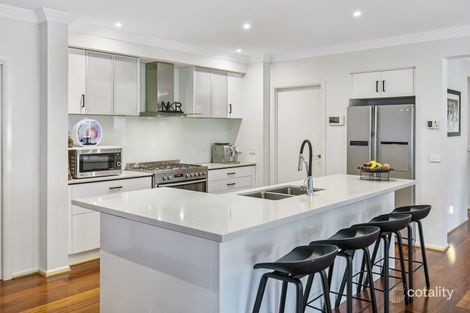 Property photo of 21 Ethereal Way Sandhurst VIC 3977