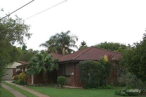 27 Captain Cook Dr, Banksia Beach, QLD 4507