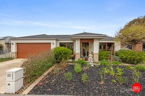 Property photo of 33 Peacock Drive Epsom VIC 3551