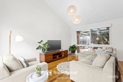 Property photo of 2 Fraser Close Mill Park VIC 3082