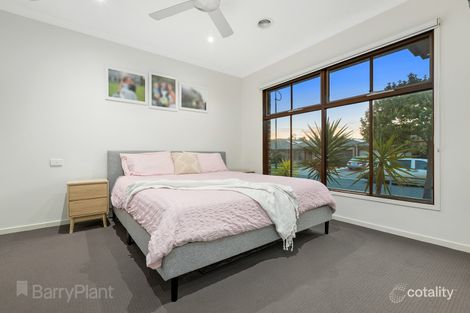 Property photo of 18 Santorini Crescent Point Cook VIC 3030