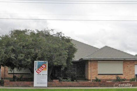 Property photo of 70 Mitton Avenue Henley Beach SA 5022