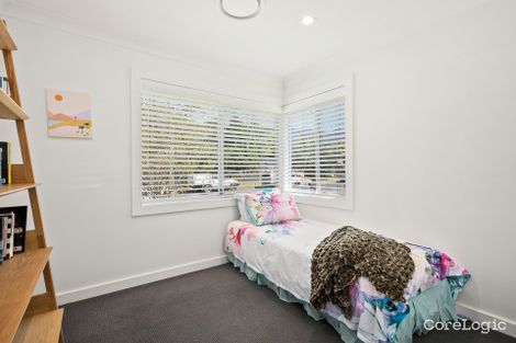 Property photo of 26 Rae Crescent Balgownie NSW 2519