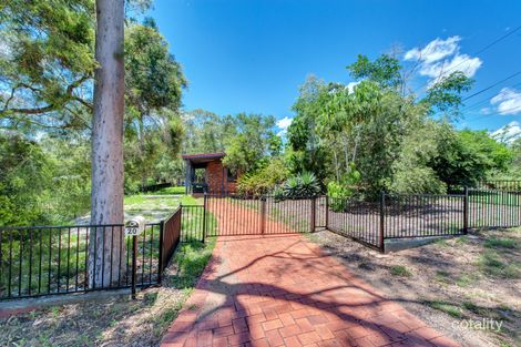 Property photo of 20 Naomai Street Bundamba QLD 4304