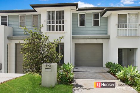 Property photo of 2/5 Bailer Street Coomera QLD 4209