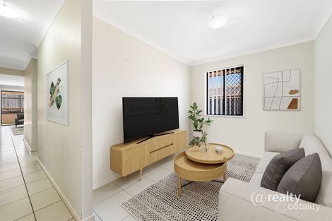 Property photo of 16 Hume Circuit Warner QLD 4500