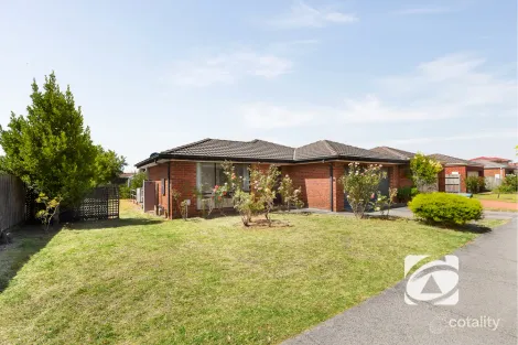 Property photo of 151 Ormond Road Hampton Park VIC 3976