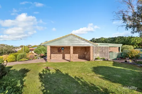 Property photo of 12 Tanderra Court Morphett Vale SA 5162