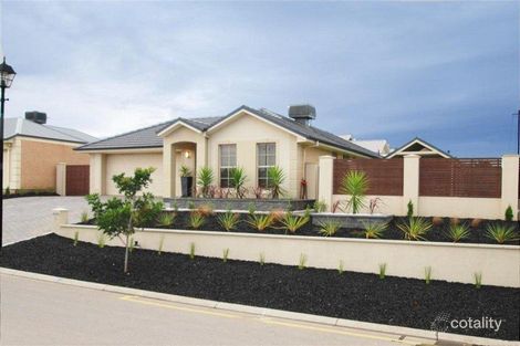 5 Erebus Glen, Hallett Cove, SA 5158