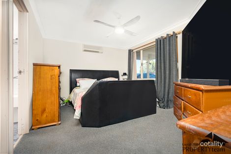 Property photo of 3 Weeloo Road Waggrakine WA 6530